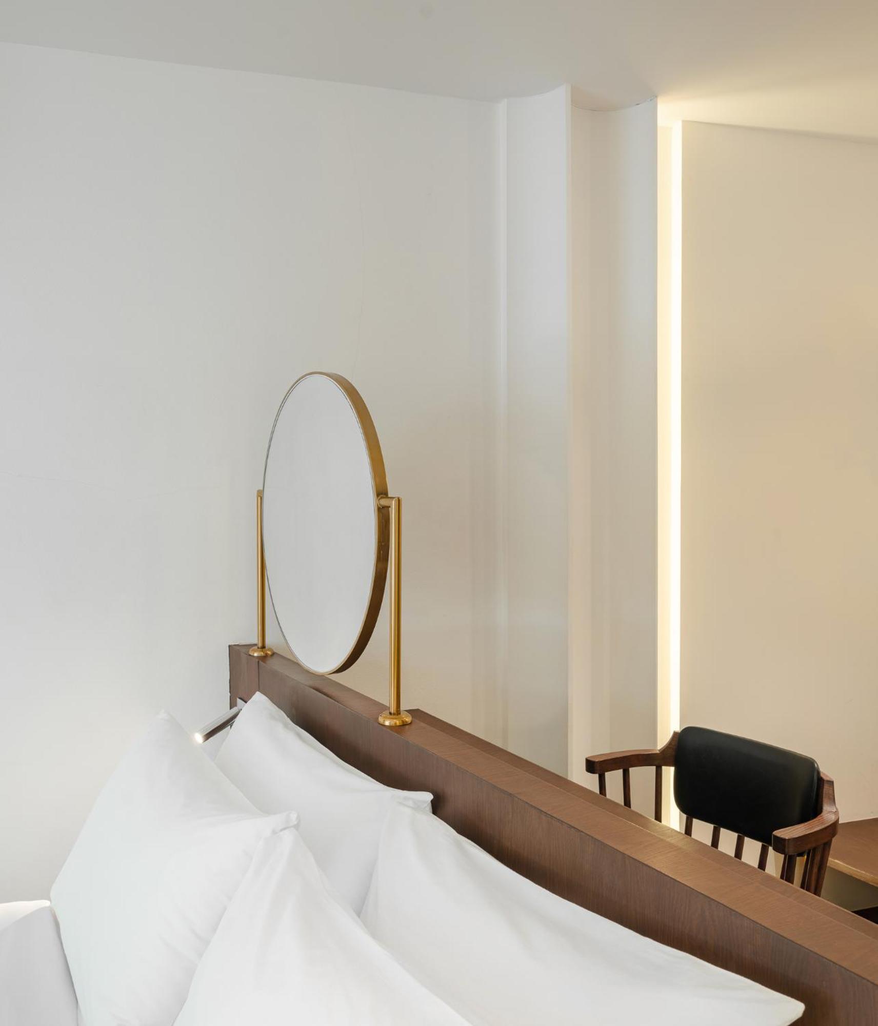 Nidhra Boutique Hotel Bangkok Sukhumvit Bilik gambar